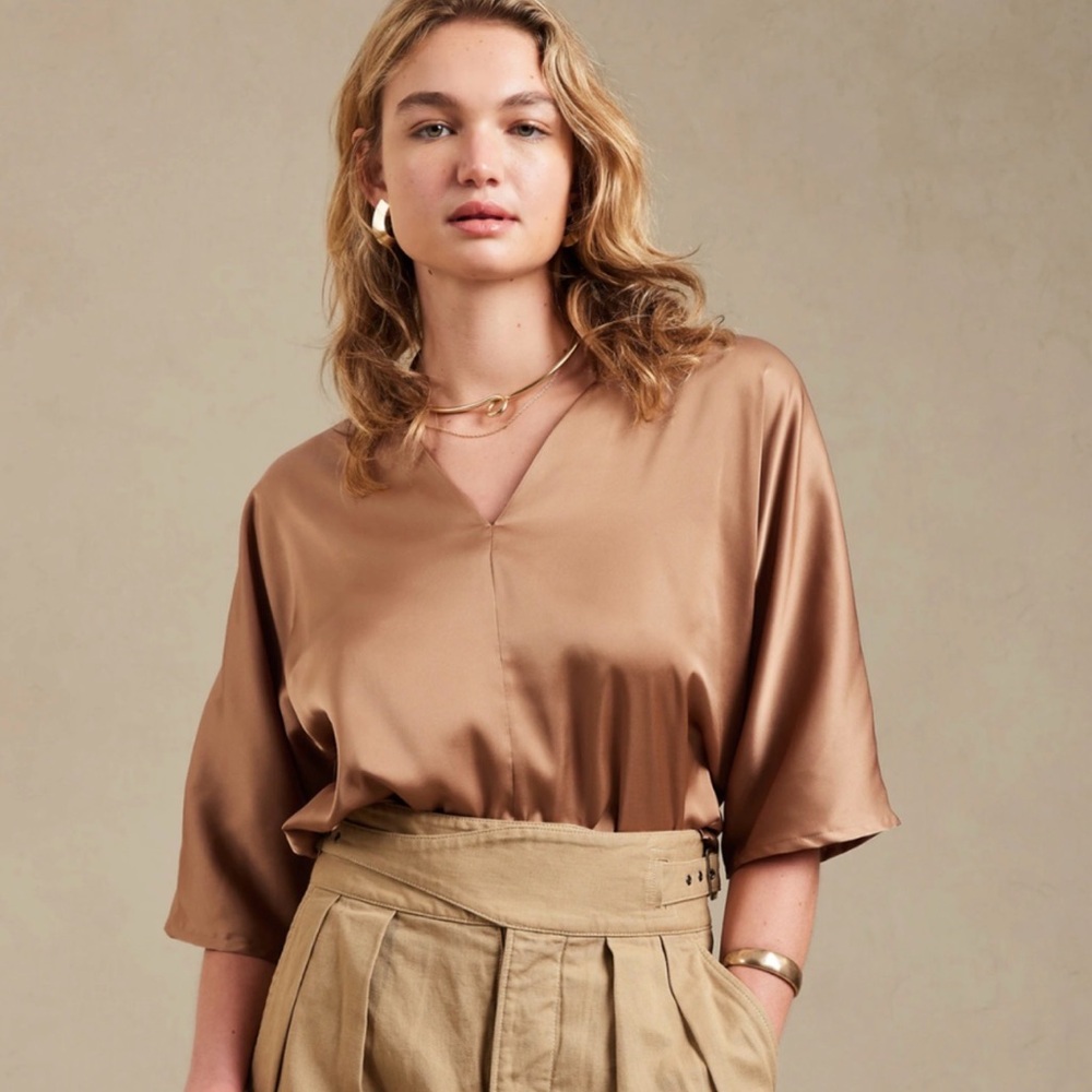 Banana Republic Women's V-neck Dolman Top